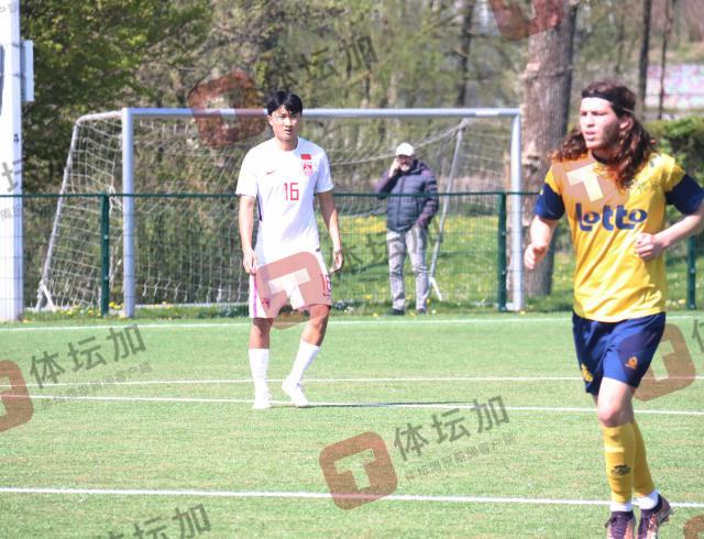 1681955862967044442.jpg 16号郑家骋昨天对阵圣吉罗斯联合U23队时替补出场-.jpg